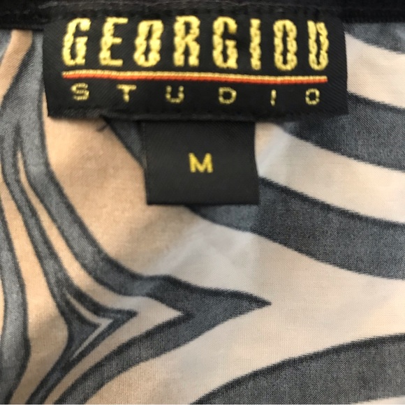 Georgiou Studios Top - Picture 2 of 5